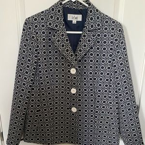 Beautiful Navy Blue & White Blazer. Le Suit Size 10. Fully Lined. Only Worn Once